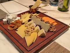-深圳国际会展中心希尔顿酒店(前海华发冰雪世界店)