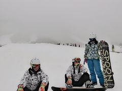 -鳌山滑雪度假区