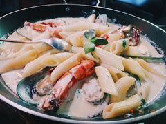 海鲜奶油通心粉-SISTERS BAR RESTAURANT川意酒馆(嘉善老市H楼店)