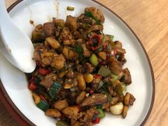 酱椒炒鸡-胡子大厨·超级小炒肉(晶耀前滩店)