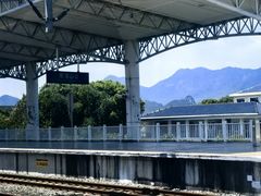 -雁荡山站