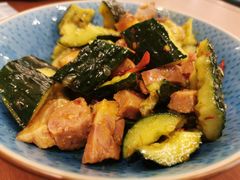 肘花拍黄瓜-老昌春饼(中央大街店)