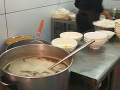 -文山荷鲜居(翠湖店)