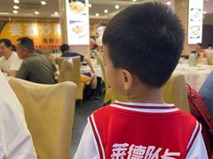 -粤盛海鲜平价店(洛溪食街店)