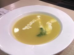 忌廉南瓜汤-佰搭果·广式茶餐厅(西华路店)