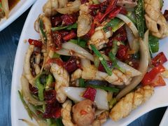 -覃记海鲜美食餐厅