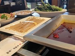 -皇城老妈·大连海鲜火锅(港湾店)
