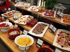 -圣丰索菲特·2 On 988 Café 自助餐厅
