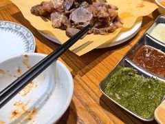 -蒙艾里民族传统菜蒙餐