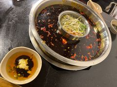 -邓莽子老火锅(中兴路总店)