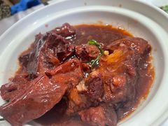 文火焖牛腩-老人和饭店(淮海中路店)