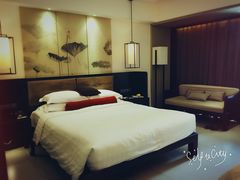 -三亚湾海居铂尔曼度假酒店