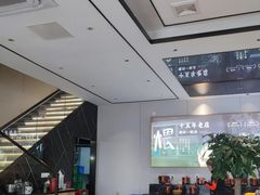 -一品味庄·地标武昌鱼·藕汤湖北菜(黄鹤楼店)