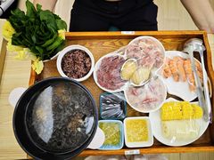-雪梅月子中心(华侨城店)