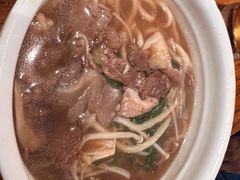 -萨拉伯尔(燕莎友谊商城店)