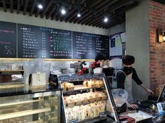 -啊噗吐呦现场烘焙(麦凯乐店)