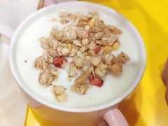 水果麦片酸奶-嗨皮儿·现蒸面皮(抄纸巷店)