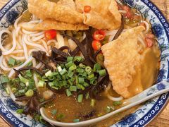 -柳石居柳州螺蛳粉(万达店)