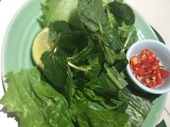 -越弥越南传统美食馆