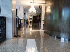 -上海虹桥西郊假日酒店