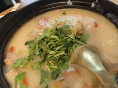 走地鸡滋补粥份-潮粥荟·潮汕砂锅粥(槐房万达店)