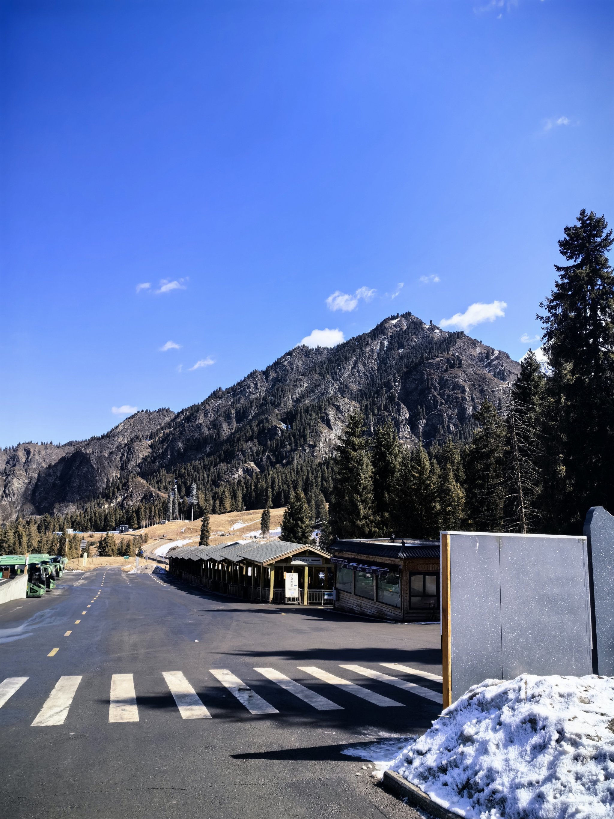 新疆天山天池现场