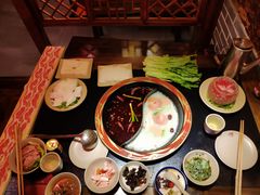 -在蜀里·一米肥牛老火锅(黄埔店)