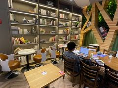 -泊星地咖啡馆(北京大学家园店)