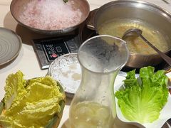 手打柠檬罐-喃喃椰·糟粕醋·椰子鸡火锅(七堡花园店)