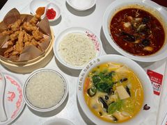 -渝是乎酸菜鱼(龙旗购物中心店)