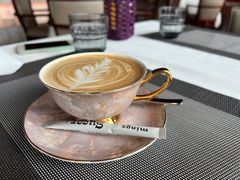 -璟象酒店-爱丽坊景观餐厅