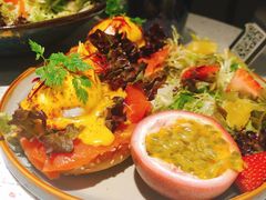 烟熏三文鱼班尼迪蛋-BE BRIGHT KITCHEN(正佳广场店)