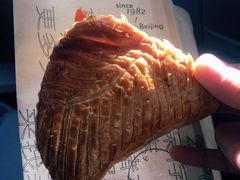 苹果派-老梦面包 CHEZMOREL(三源里店)
