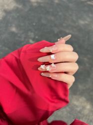 -UGIRL有个美甲