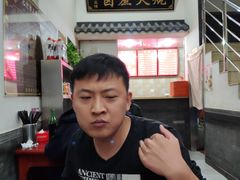 -小胖包子王(庆亚大厦店)