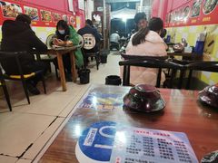 大堂-大湾金牌万州烤鱼(沙河店)