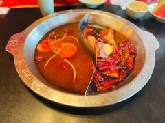 -大龙辣火锅·龙虾·烧烤(湖滨新天地店)