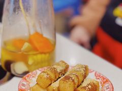-钢管厂五区小郡肝串串香火锅(人民广场店)