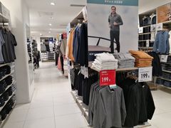 -优衣库(青岛伟东乐客城店)