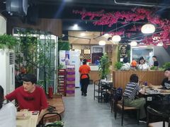 大堂-来伊回麻辣烫·火锅串串清真(红瓦寺总店)