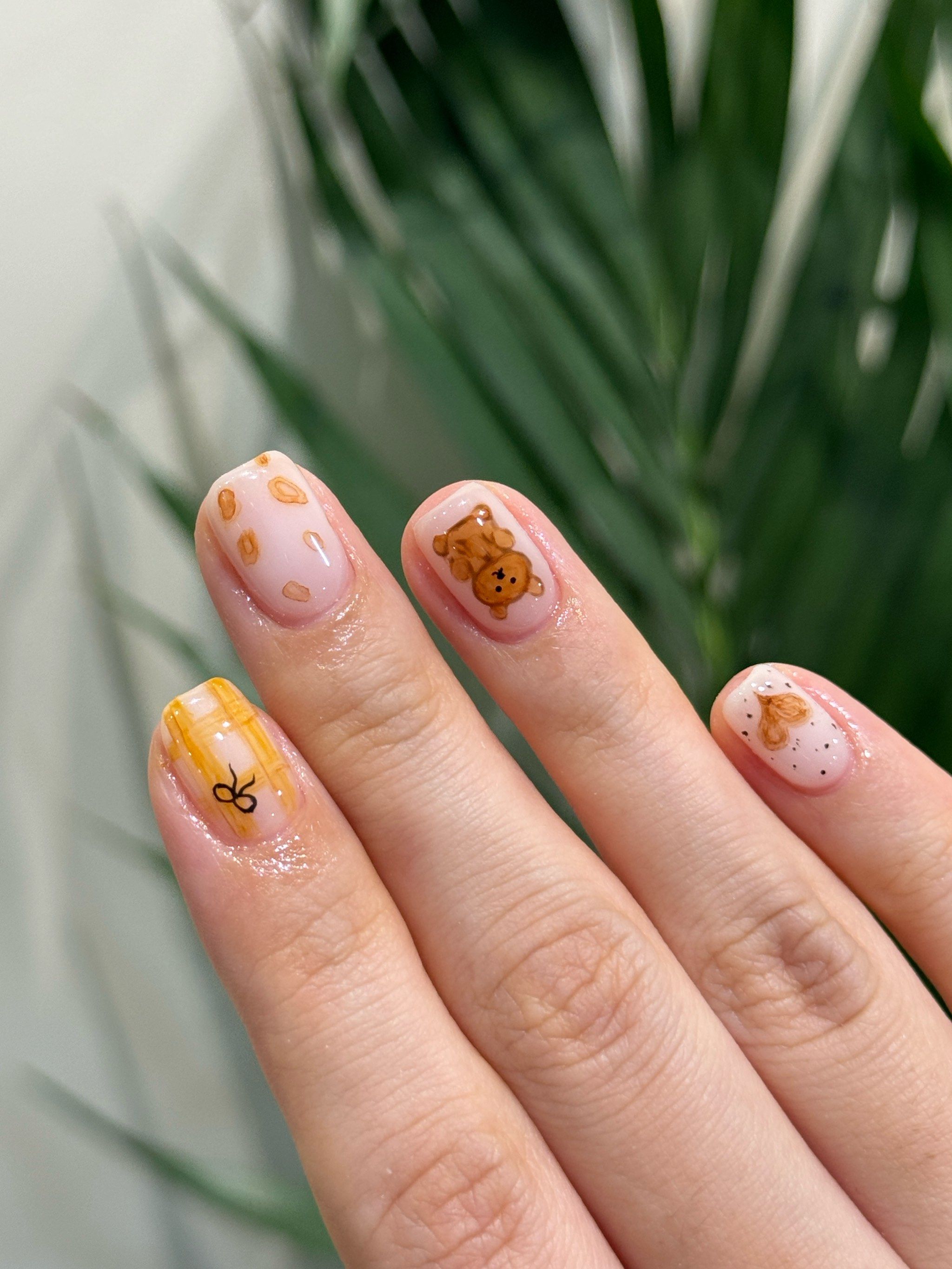 好有秋冬氛围的小熊美甲🐻咖色好好看!