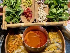 -菌自由丨野生菌火锅特色庭院餐厅(丽江古城店)