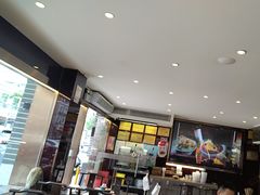 -川流不息·地道川菜·小龙虾(松东路店)