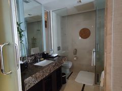 -青岛海尔洲际酒店