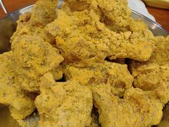 -BHC炸鸡(明洞总店)