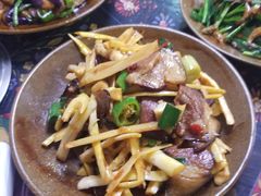 -苗湘食府(十年店)