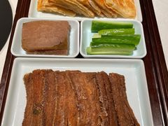 烙饼卷带鱼-北平楼·烤鸭·北京菜(牡丹园店)