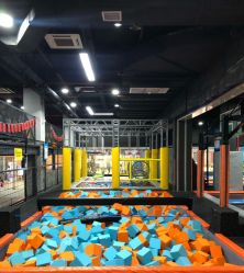 -蹦贝运动中心·蹦床·攀岩·闯关(龙岗店)