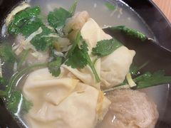 油豆腐百叶包粉丝汤-小杨生煎(黄河路店)