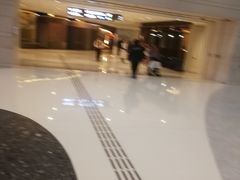 -香港ELEMENTS圆方